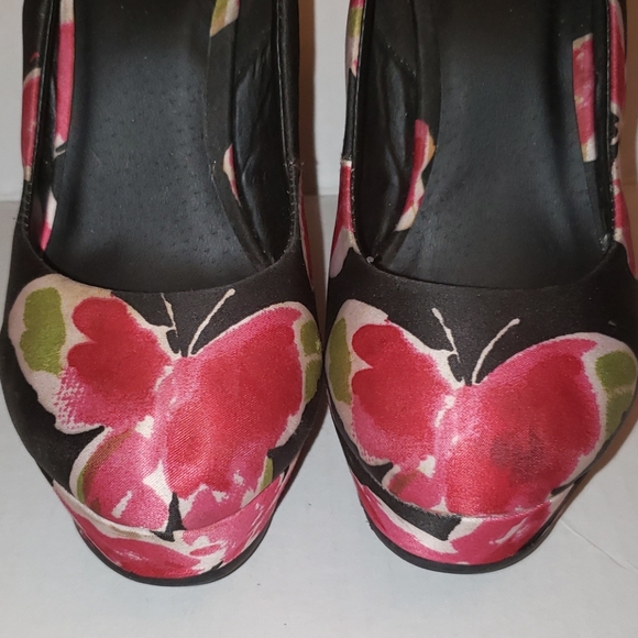Elle fabric black&floral butterfly wedges - Picture 5 of 7